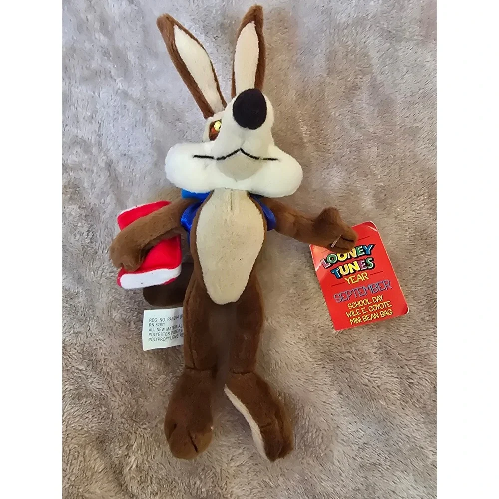 Warner Bros Studio Store 1999 Looney Tunes Wile E Coyote School Day Plush Sept
